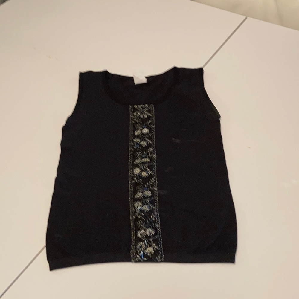 Small Top with sequins